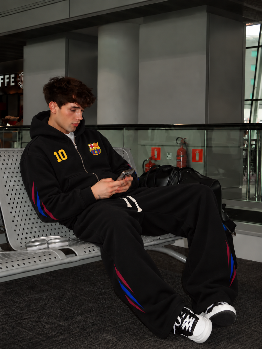 Barcelona-Inspired Black Tracksuit Set – Men